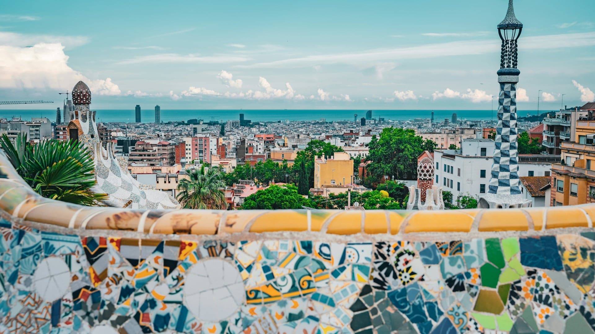 Spain Seeker background 2